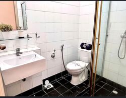 Mcnair Road (D12), Detached #565181621